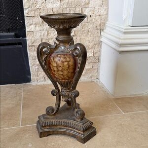 Vintage-Inspired Brown Candle Holder